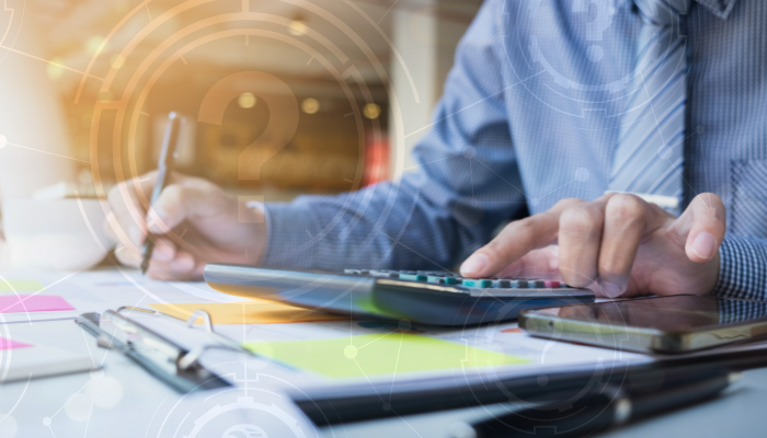 10 Smart Questions Financial Advisors Should Ask Before Making a Move